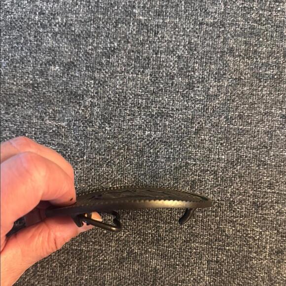 Taylor Brands Brass Metal Horse Motif Belt Buckle - Picture 5 of 5